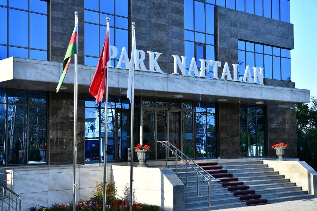 Санаторий Park Naftalan (Spa Hotel Park Naftalan)